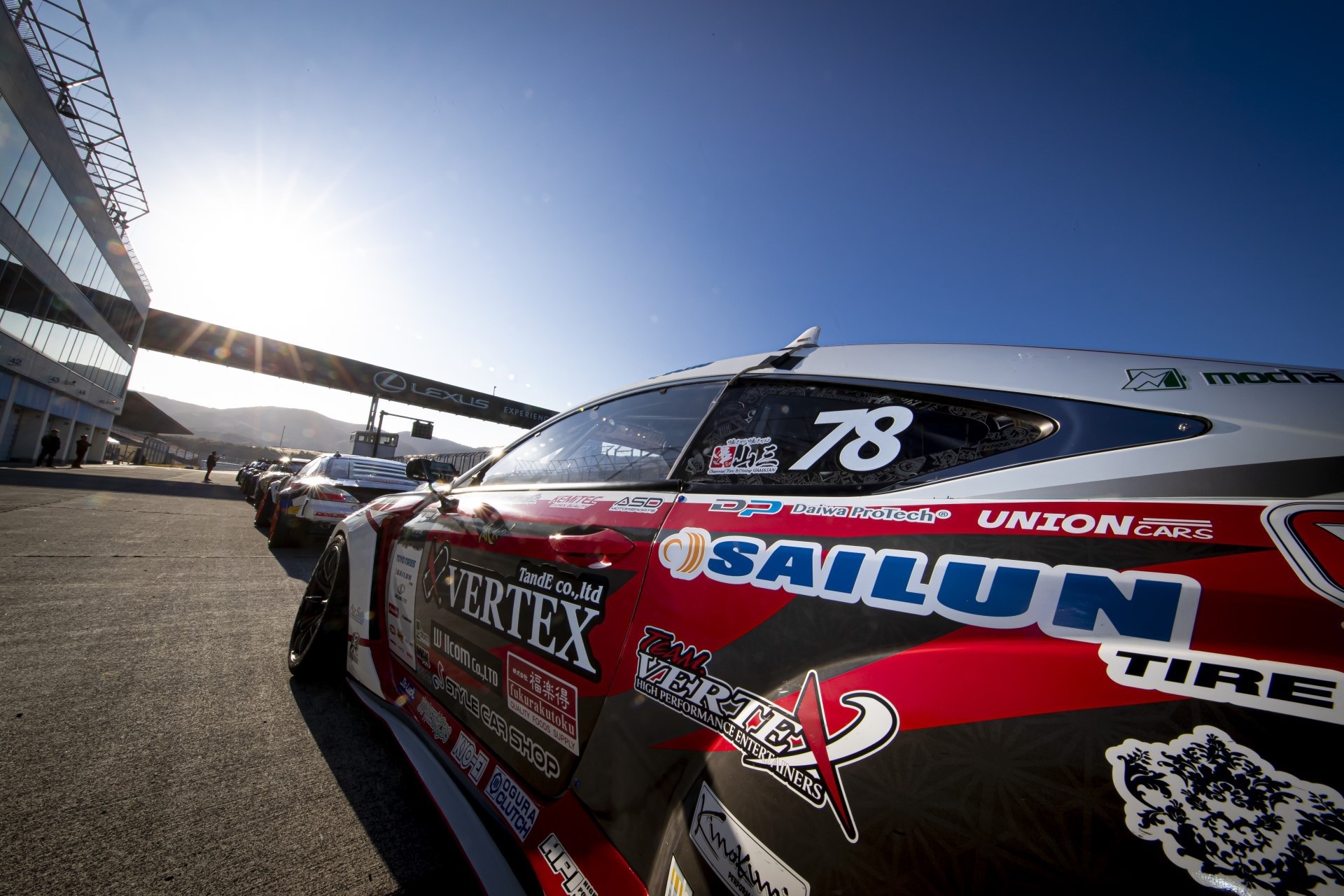 スポンサー契約中 D1ドライバー 上野高広 出場中 | ダイワオートモビルズ